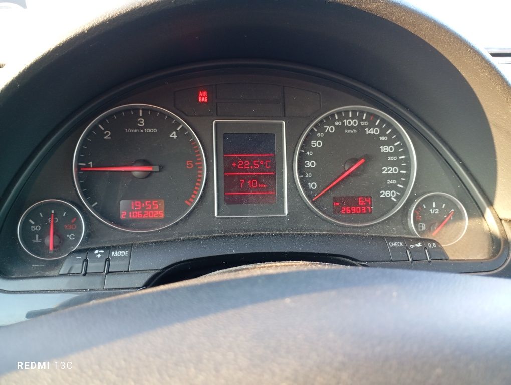 Audi A4 Avant quattro