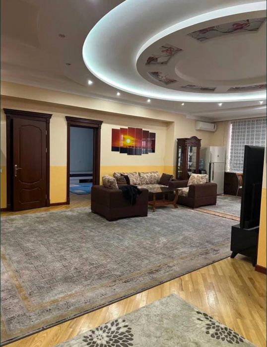 ЭЛИТНЫЙ ГАБУС 5/4/7, ул Нукусская! 220м2, Ор: быв Гламур,