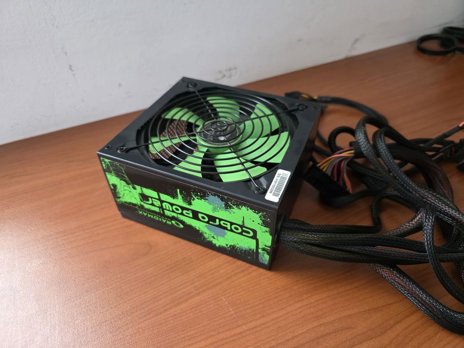 Захранване Raidmax 500W