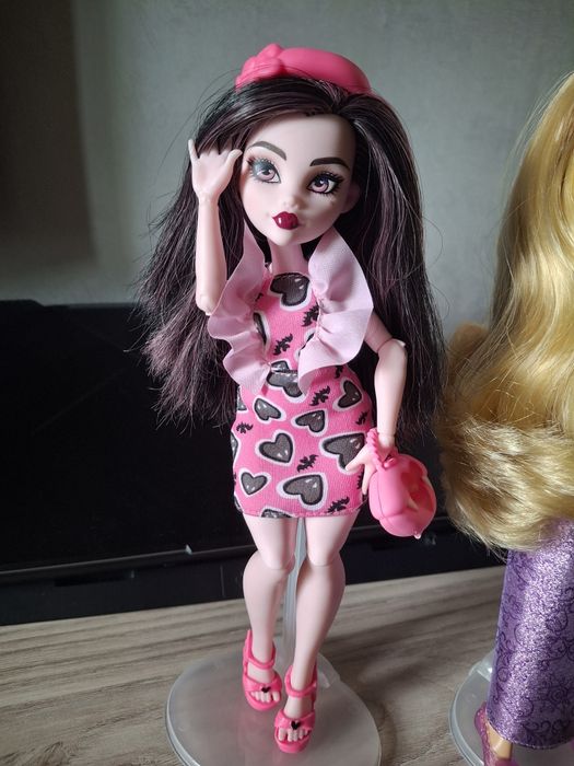 Кукла б/у в хорошем состоянии