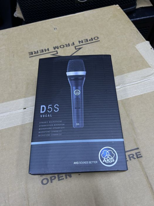 Шнуровой микрофон AKG Vocal D5S