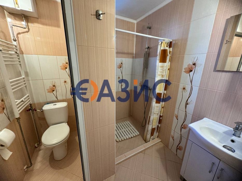 Спешна продажба! Двуетажна вила в Кошарица, без такса поддръжка, РЗП