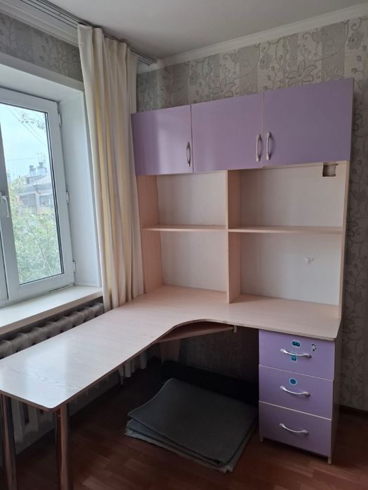 продам гарнитур шкаф
