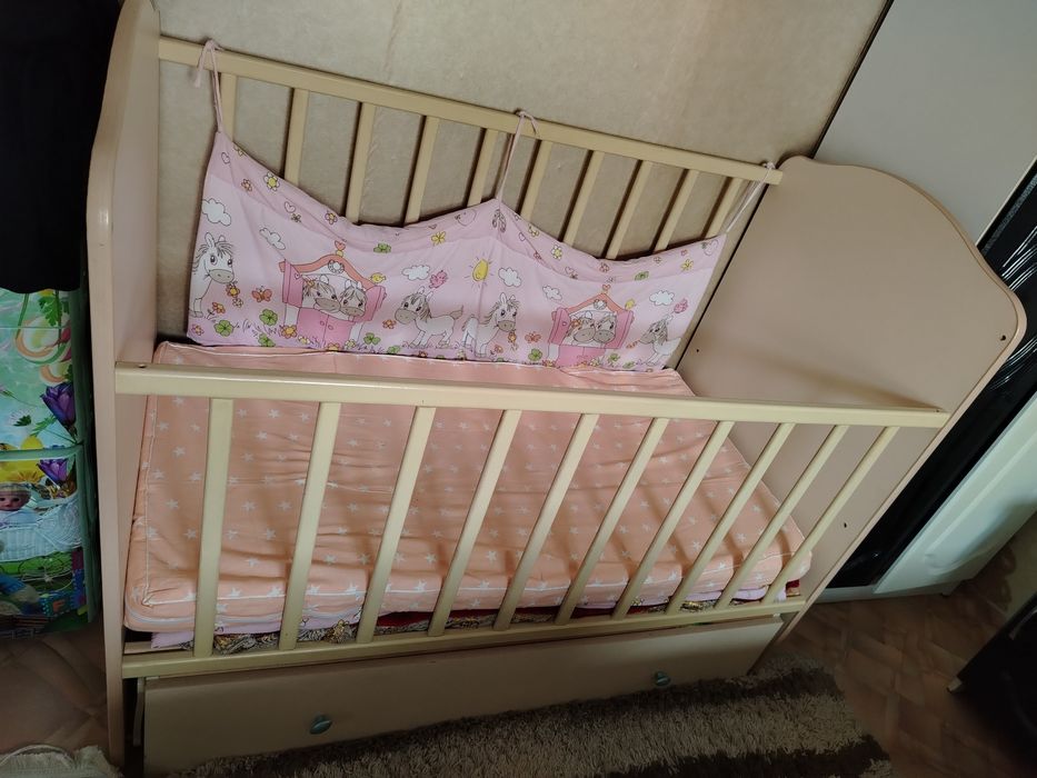 Детская кровать продам