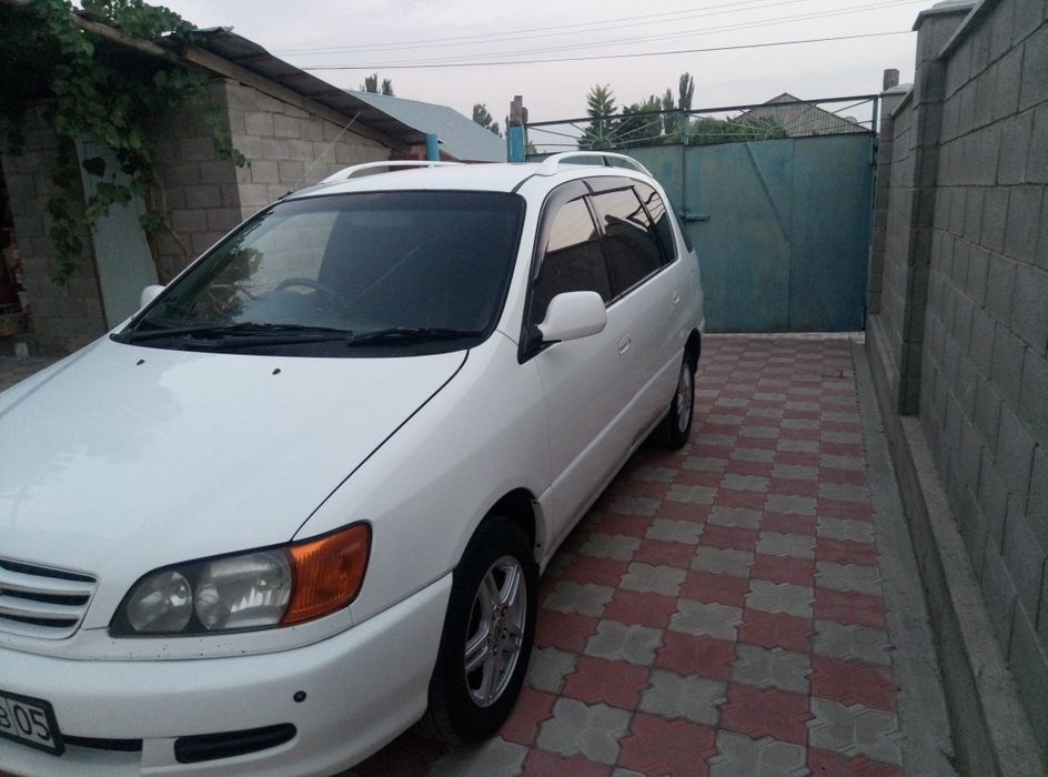 Toyota Ipsum 1997г.в. АКПП