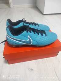 Nike Tiempo Legend 8 academy FG/MG