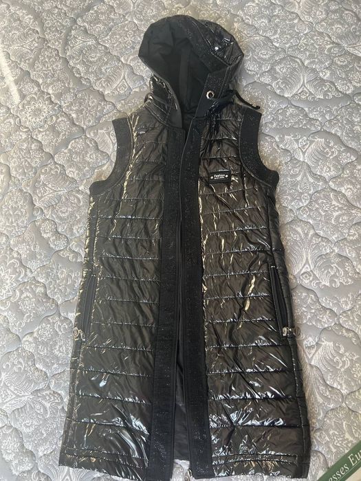 Безрукавка чёрный