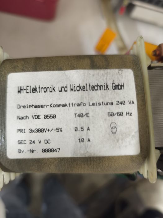 Трансформатор трёхфазный компактный