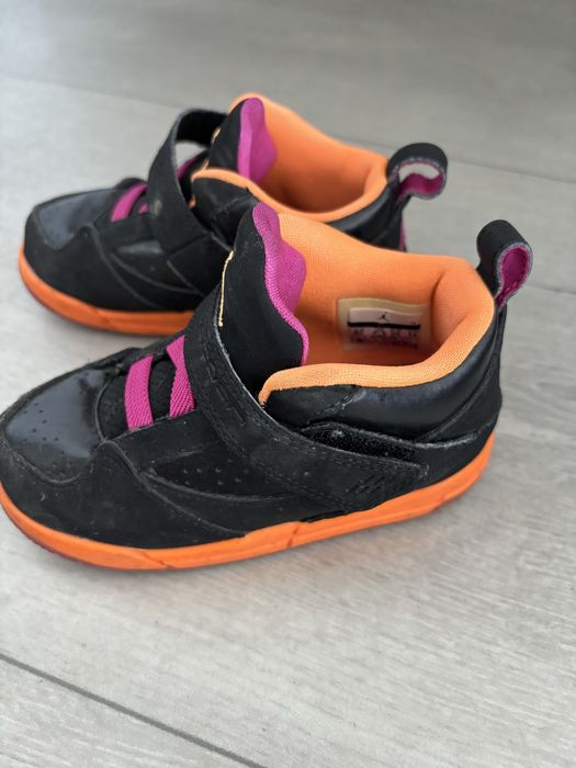 Ghete piele jordan marime 25