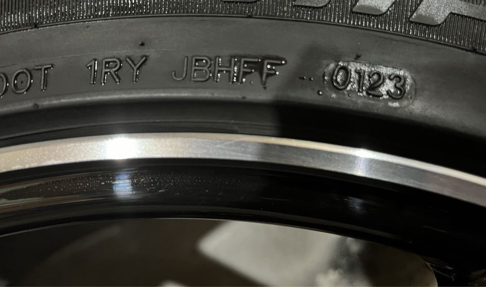 Диски VOSSEN R18