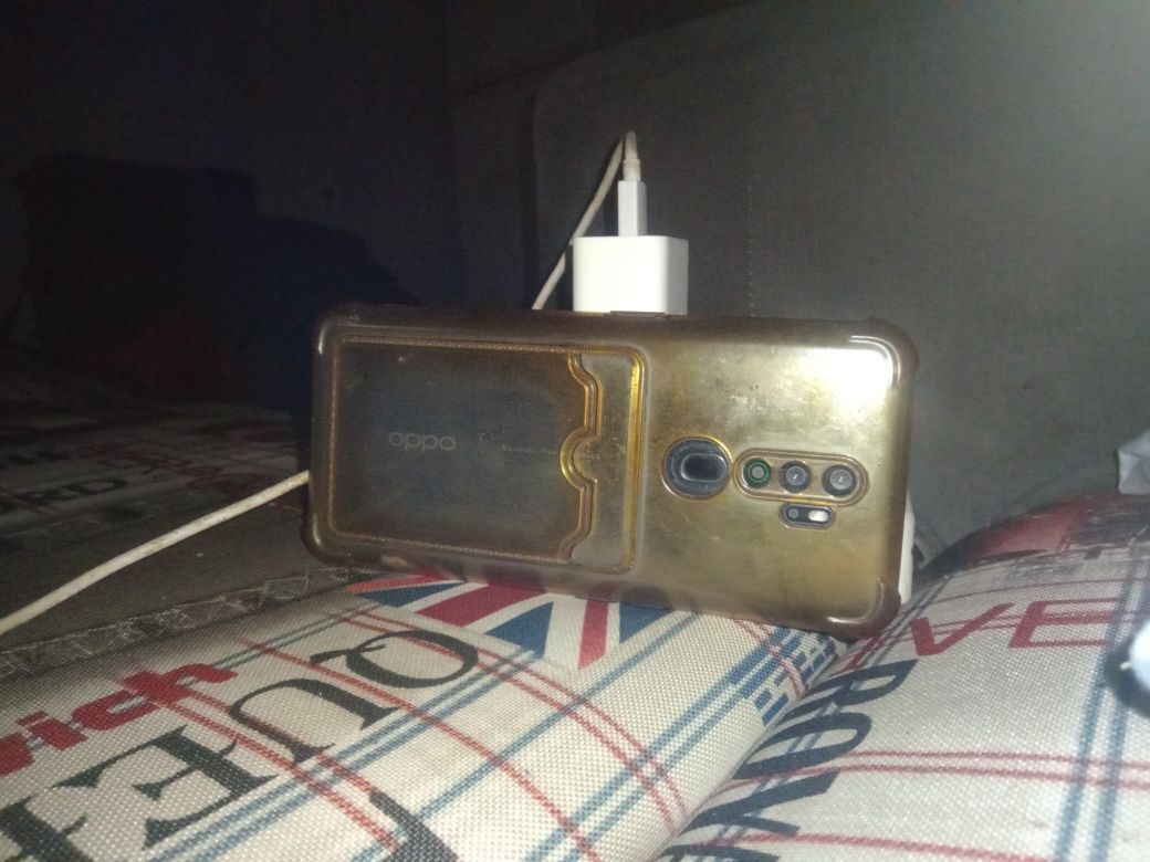 Продам самсунг А03с и орра А5 2020