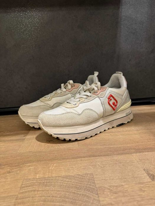 Кецове Liu Jo, номер 39