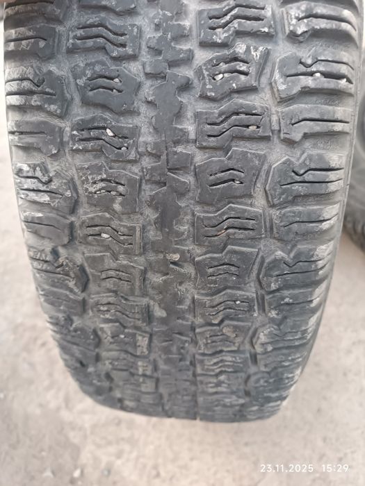 Шины  205/70/R16