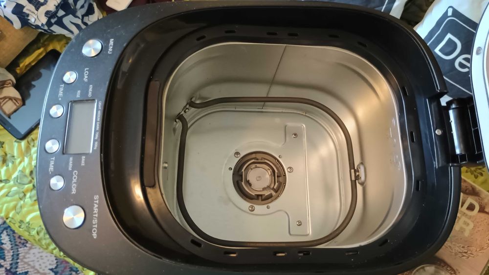 Masina de copt paine MYRIA MY 4014