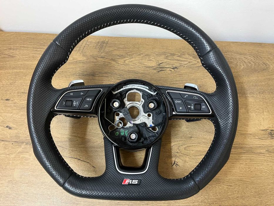 Оригинален скосен перфориран Мулти волан Audi RS4 Ауди РС4 audi