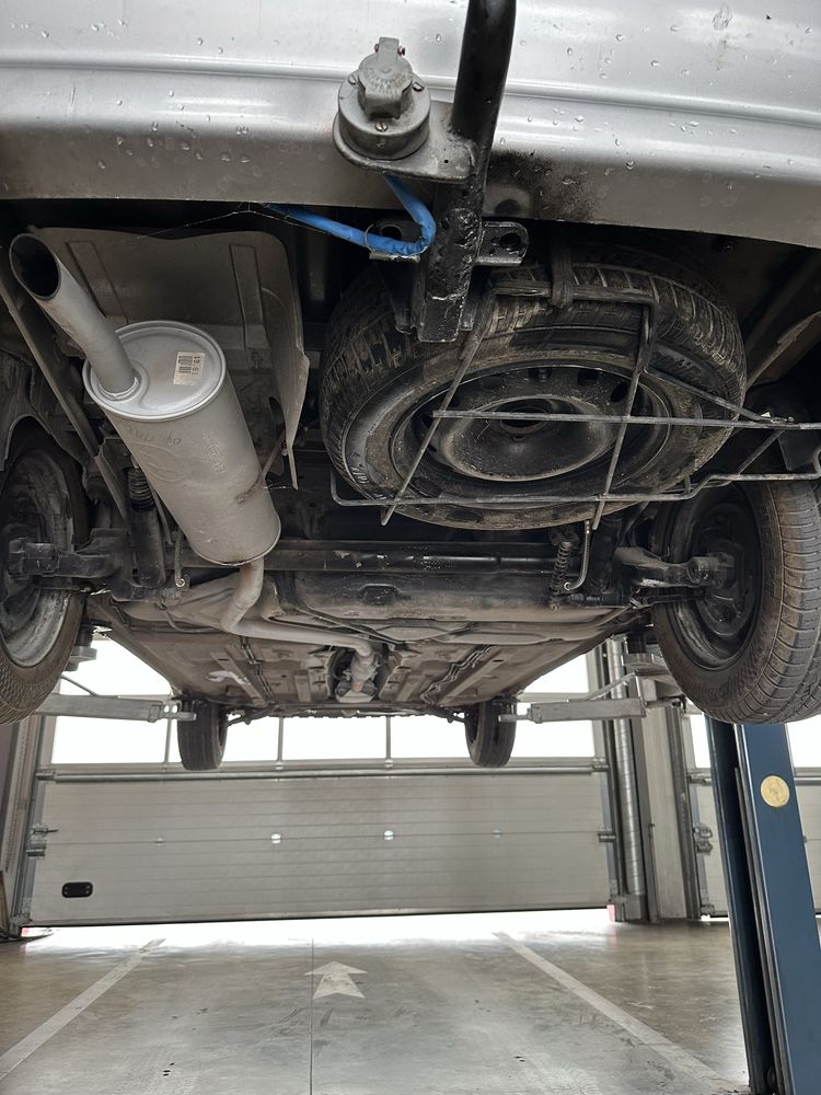 Продавам Пежо 306 комби 1,4 двигател 75коня Бензинов двигател
