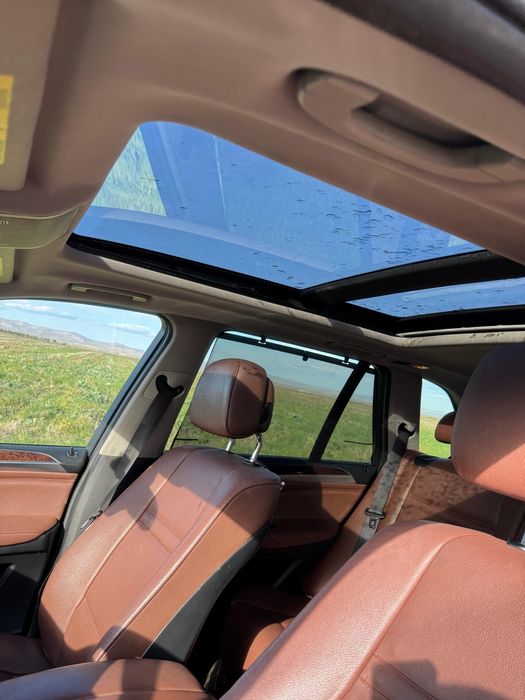 BMW X5 X DRIVE E70 2011  9250 EURO