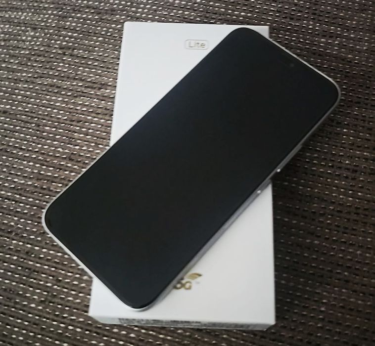 Telefon honor 400 lite 5g nou 8/256