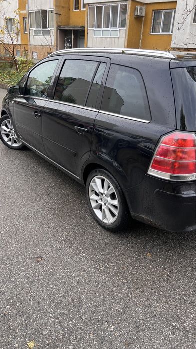 Opel Zafira Уникат