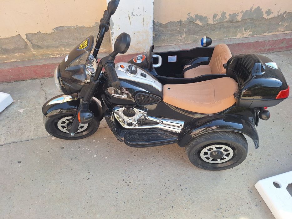 Bolalar skutiri 14yoshgacha