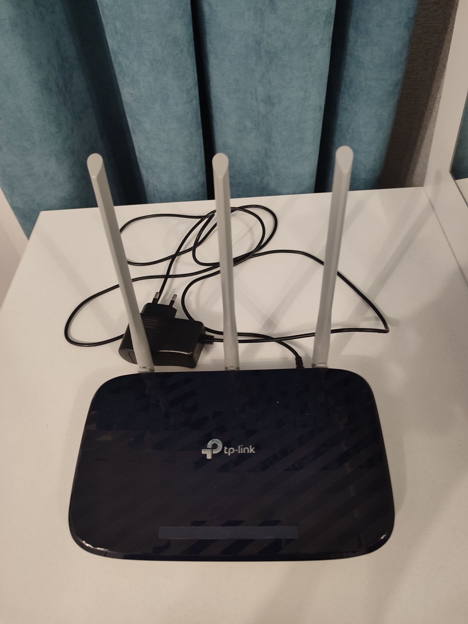 Продаю wi fi роутер билайн