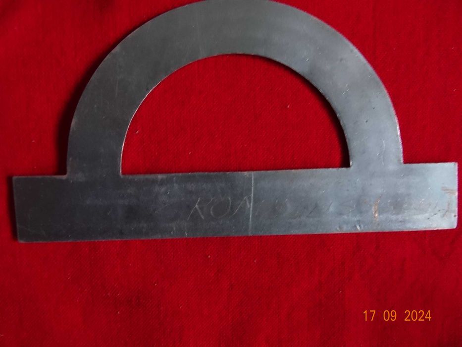 Raportor scolar anii 1960, fabricat de coperativa "Rasaritul"