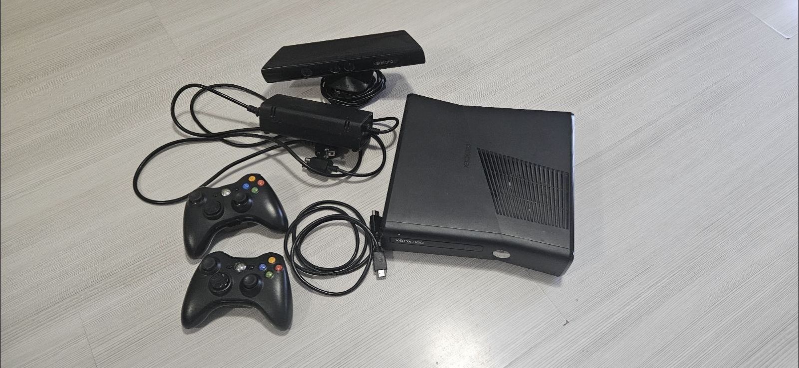 XBOX 360 500GB Aurora