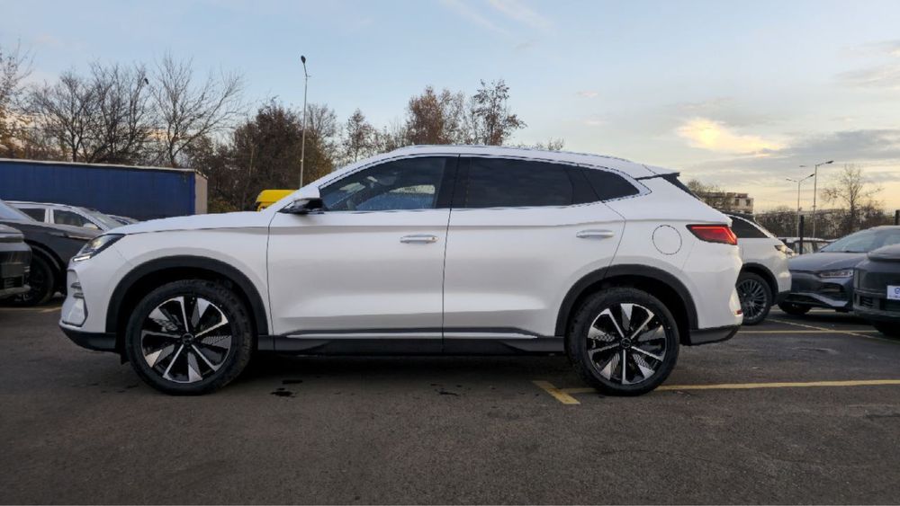 BYD SONG PLUS CHEMPION 605 km 2025 restyling