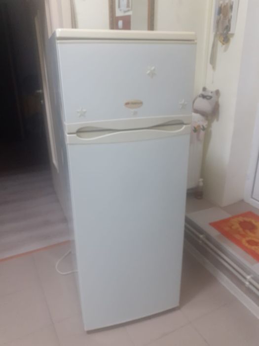 Vand frigider platiniun