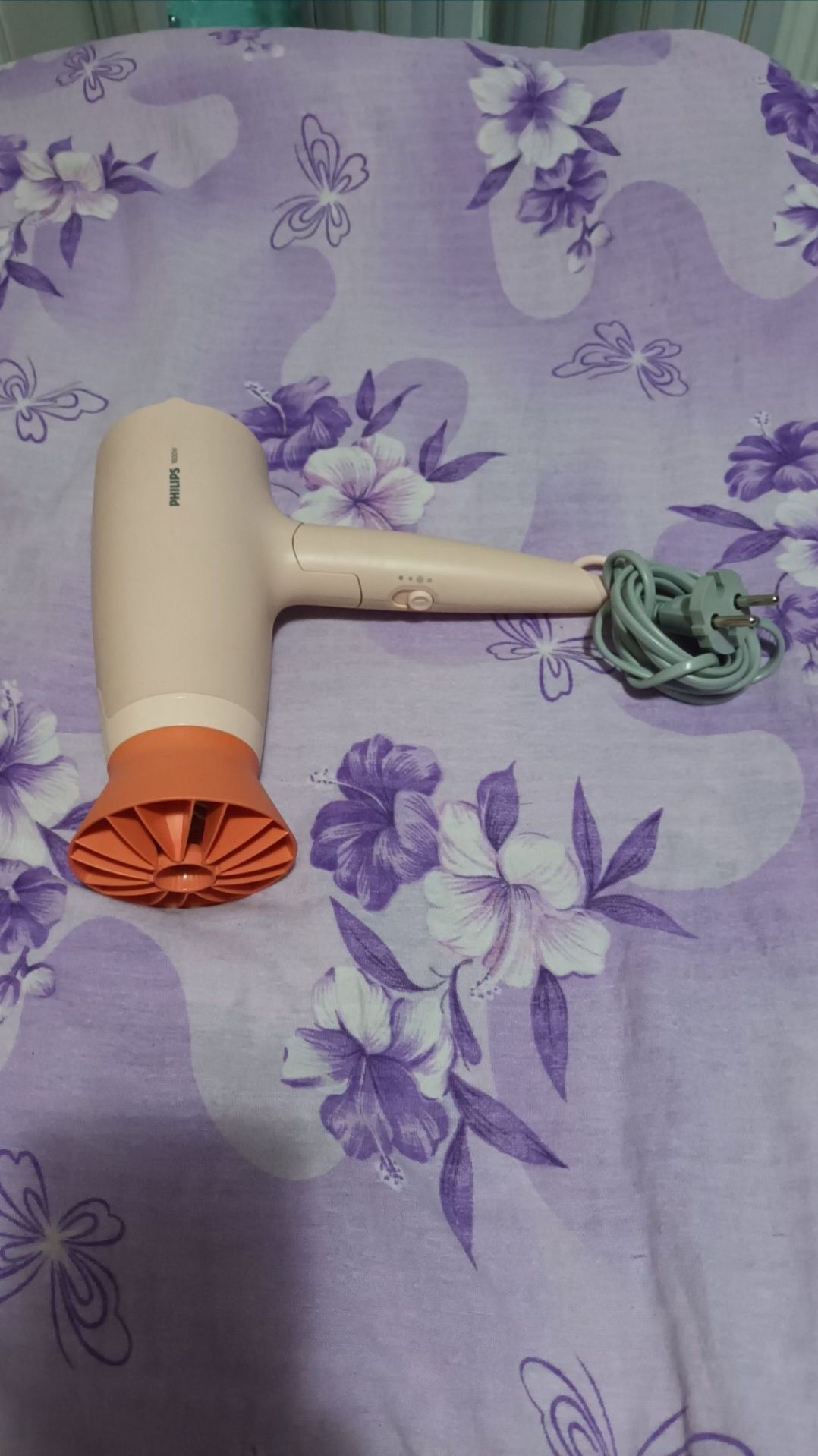 Feon uscator par philips mare.