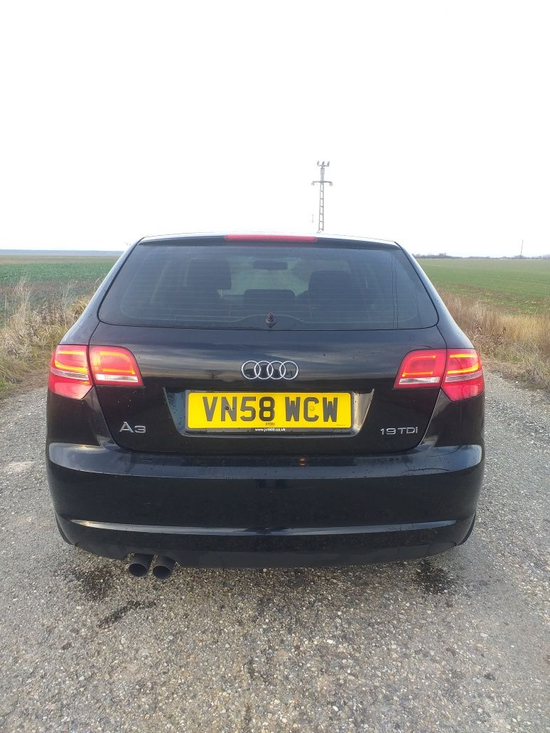Dezmembrez Audi A3 8P 2009 2010 2011 2012 1.9 TDI BLS LY9B