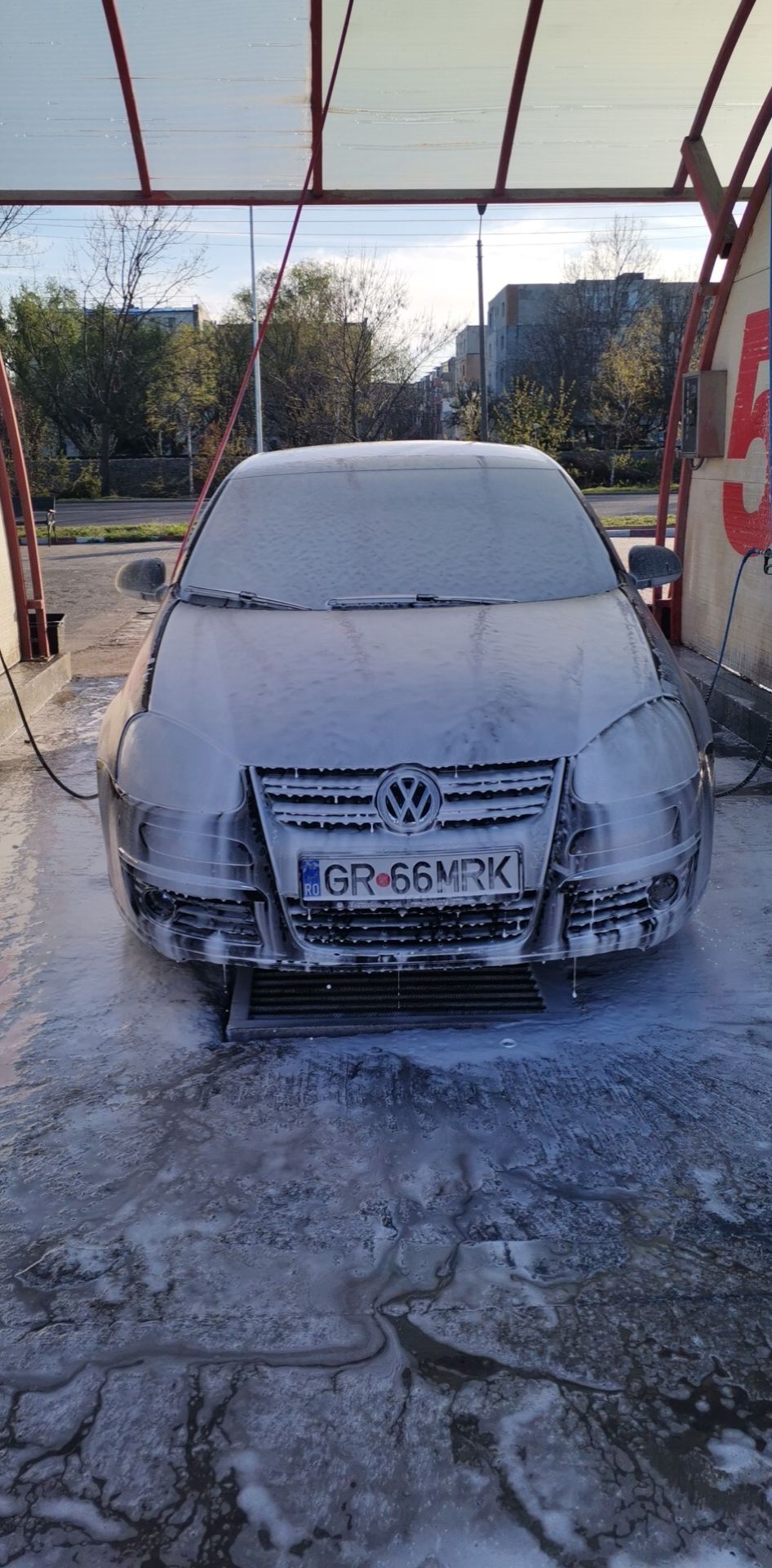 Vând Volkswagen Jetta