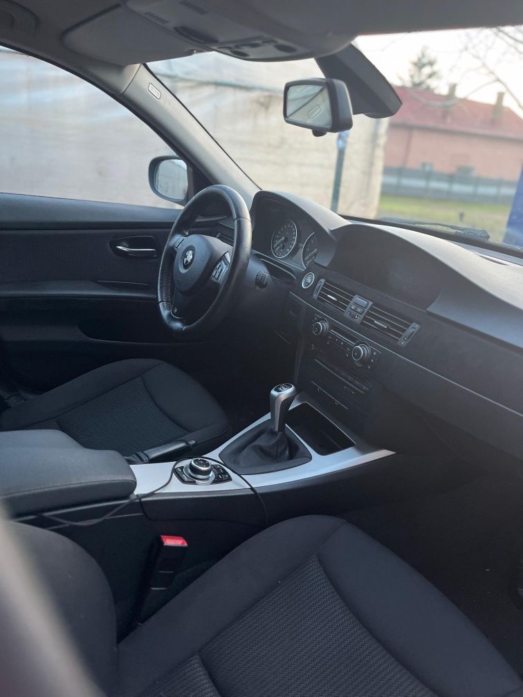 Vand  BMW seria 3 e90 320i lci