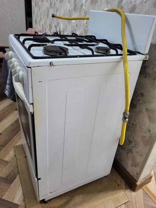 Продаётся газовая плита б/у Прибалтика