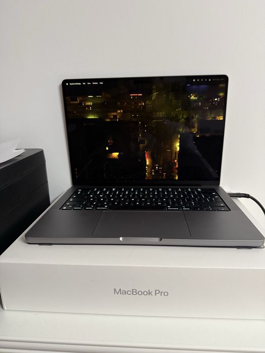 MacBook Pro 2023 M2 Pro 16GB/512