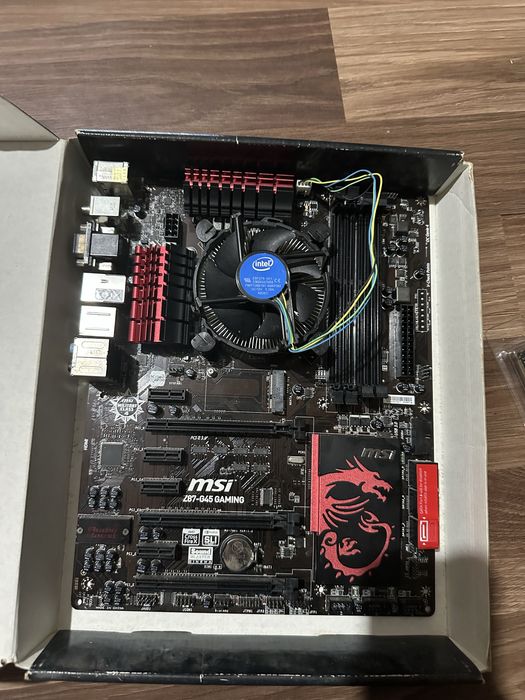 I7 4770k si placa de baza msi z87-g45 si 8gb ddr3