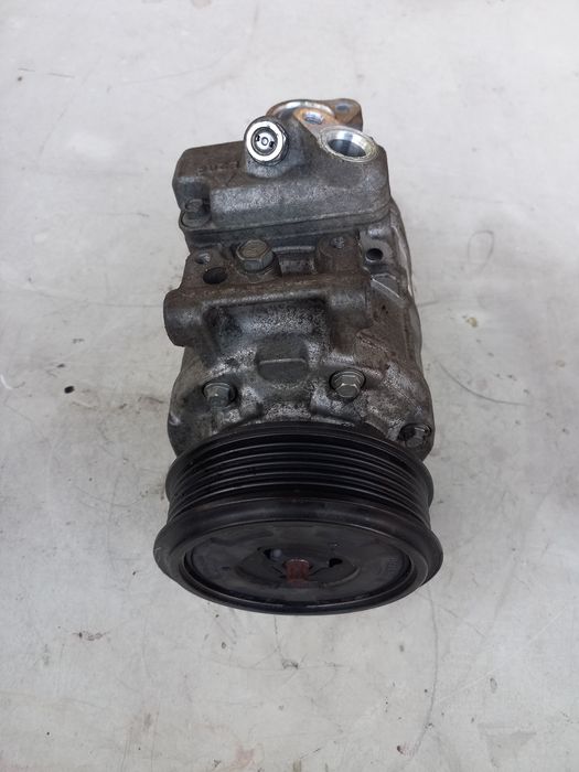 Компресор Audi A6 4F 2.0tdi