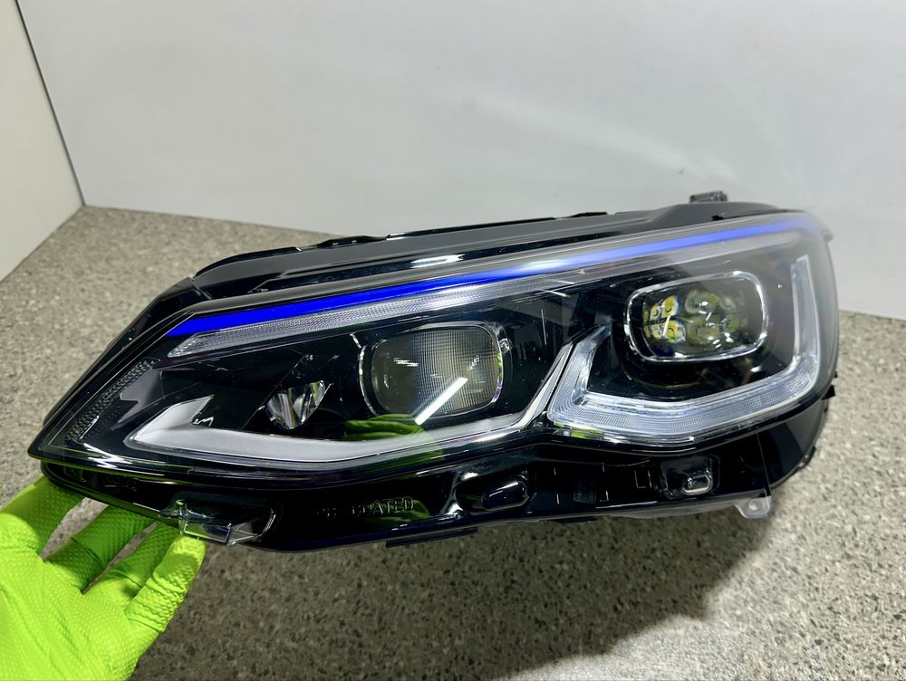 Far VW Volkswagen Golf VIII 8