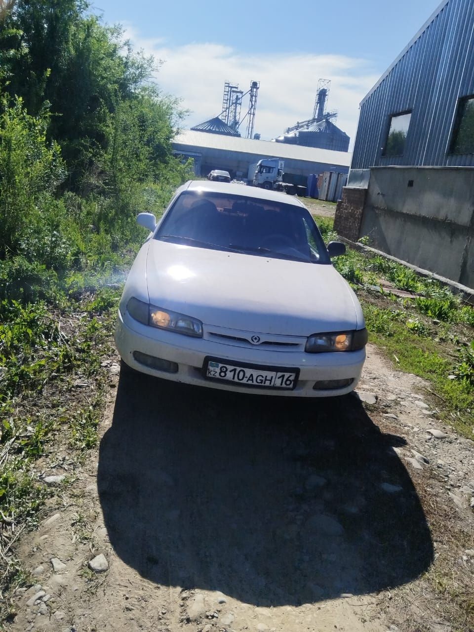 Продам Мазду кронос