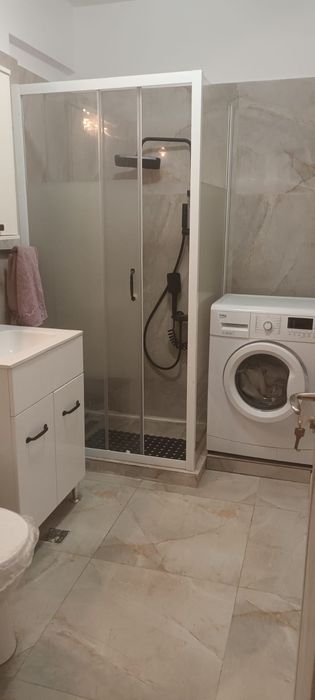 Apartament 2 camere Leroy Bragadiru