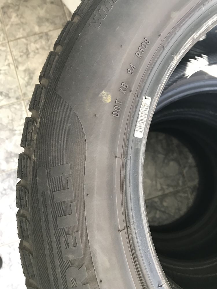 Pirelli Sottozero M+S 215/60/R16