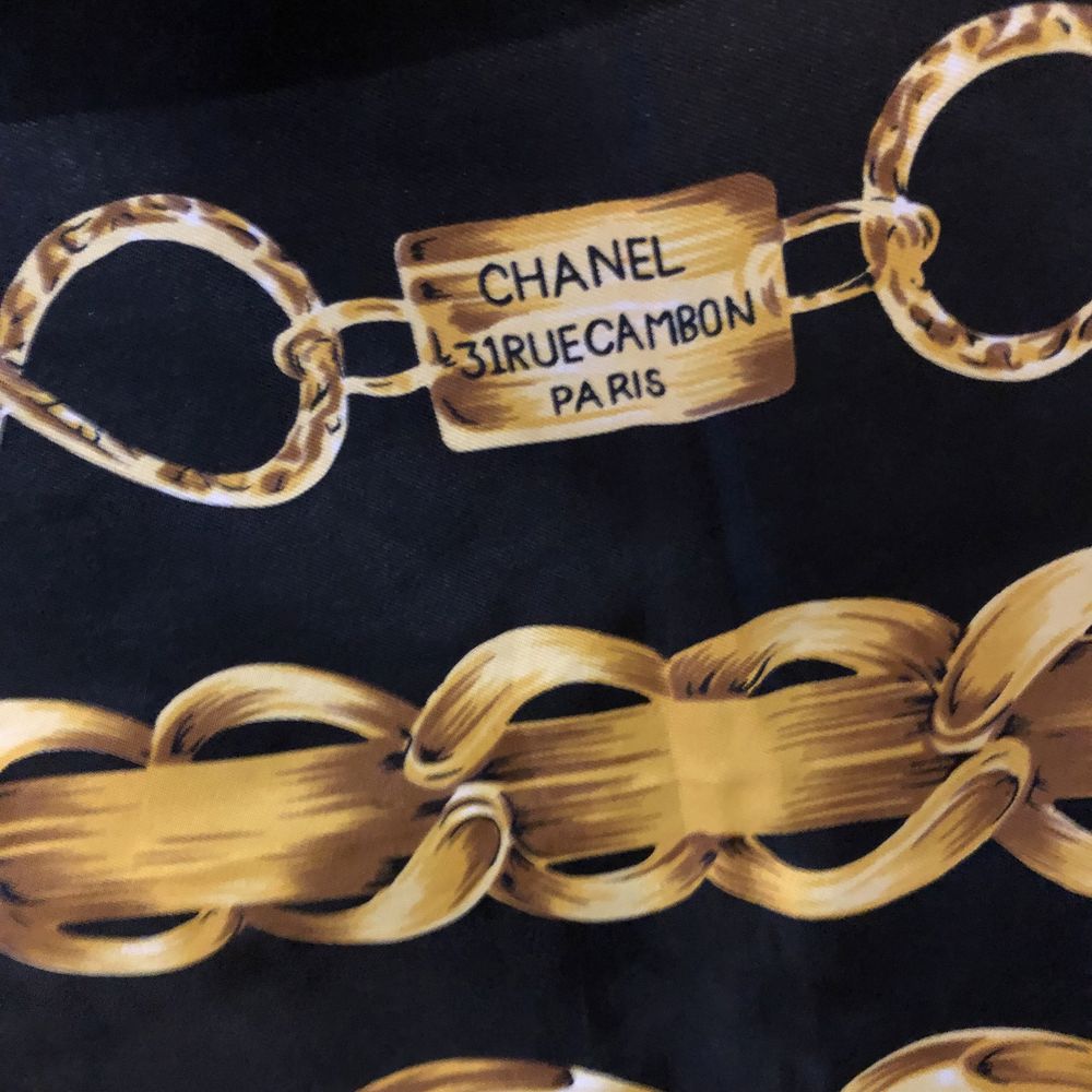 Esarfa/Șal mare Chanel noua