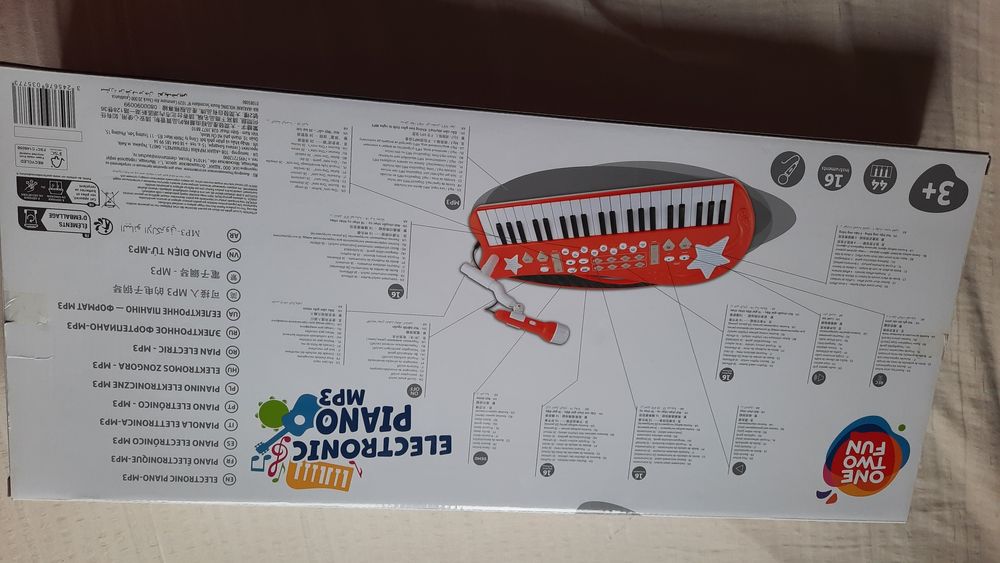 Orga cu MP3 și 44 clape
