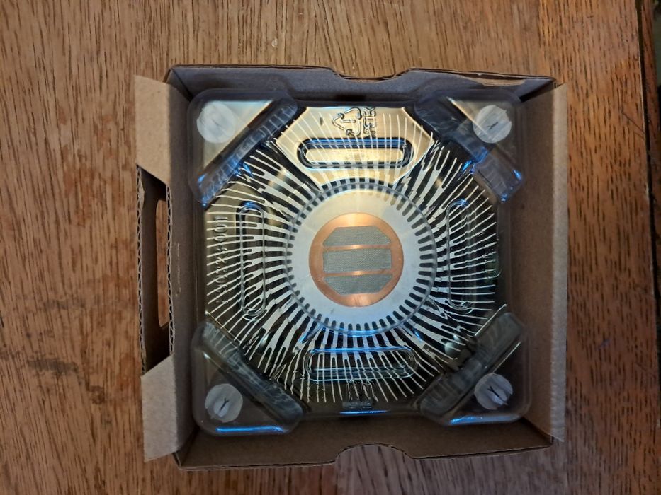 Intel Core 2 Duo E6850 3Ghz 4mb FSB 1333 + Cooler Nou