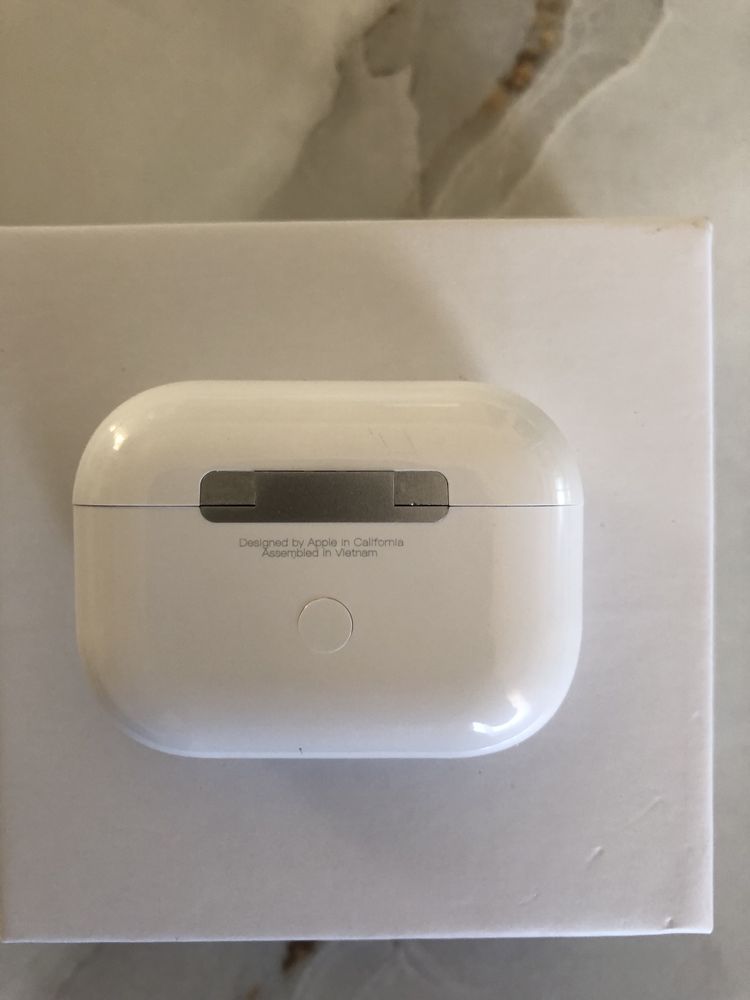 AirPods 2 Pro (Cu toate accesorile)