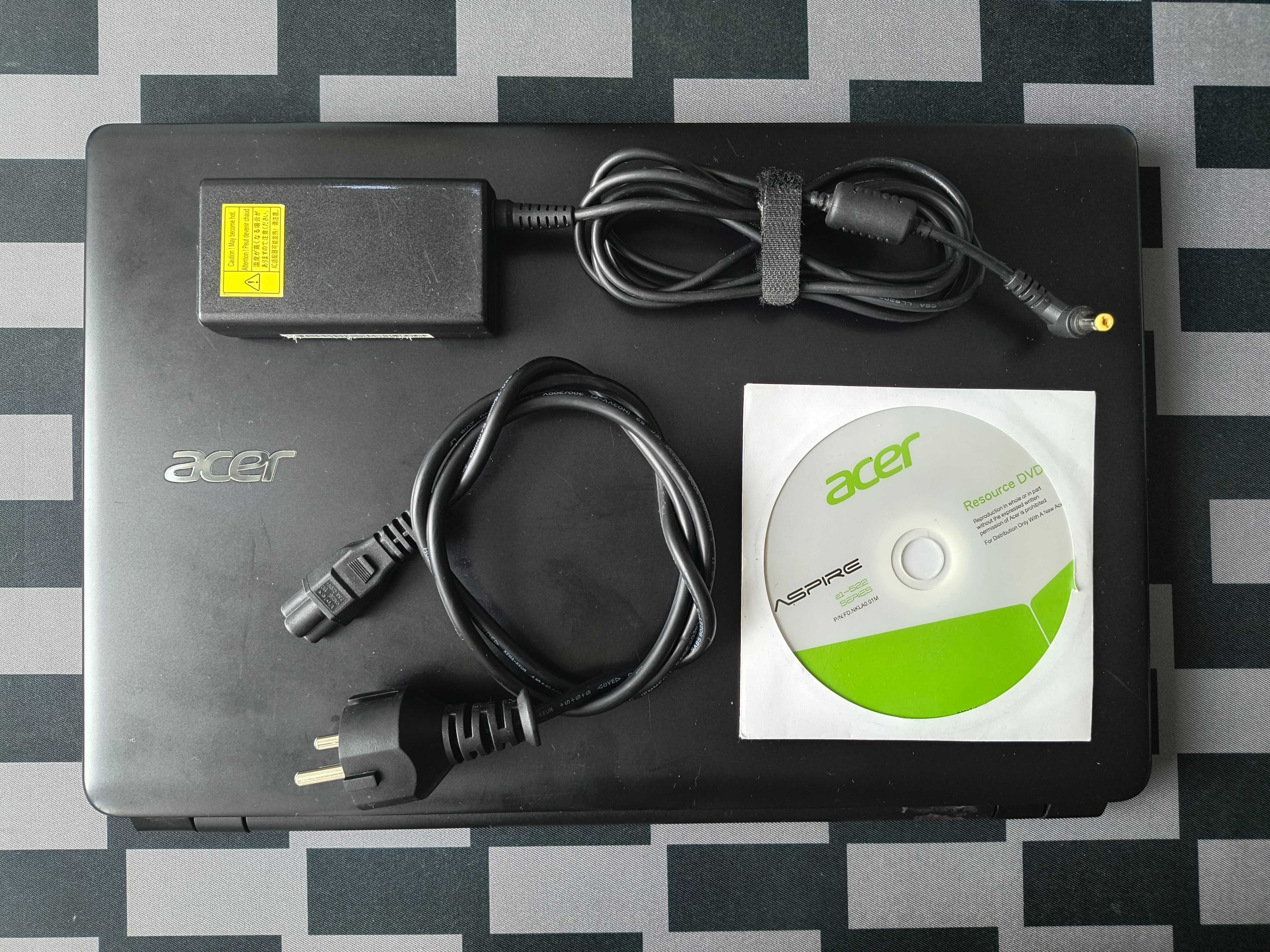 Лаптоп Acer Aspire E1-522