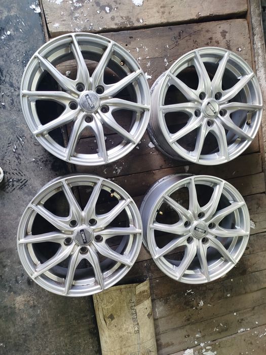 Продам диски б/у.