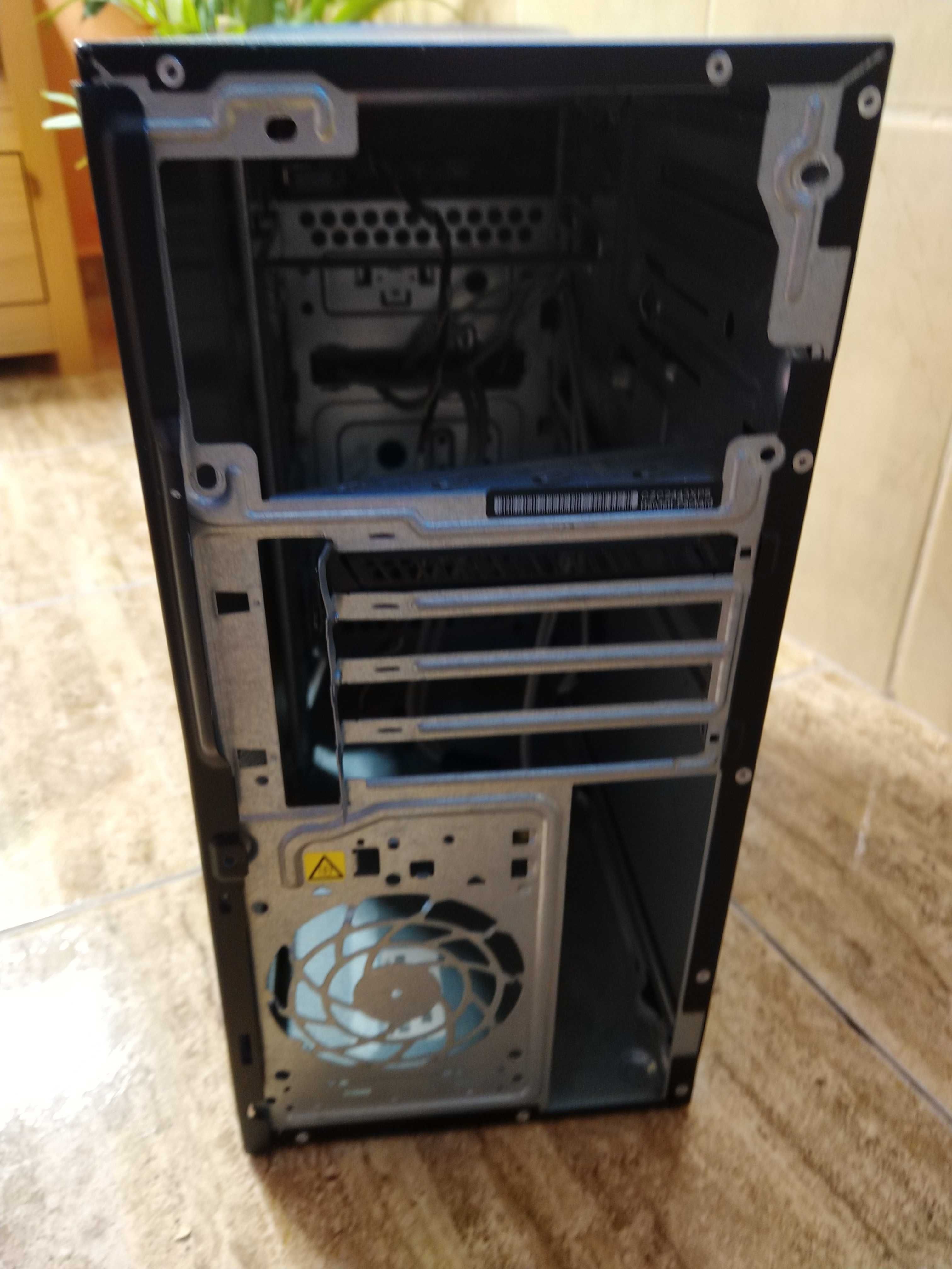 Intel i7 3770k, дъно-asus h61m-k, рам 2 х 8gb ddr3 Corsair, кутия.