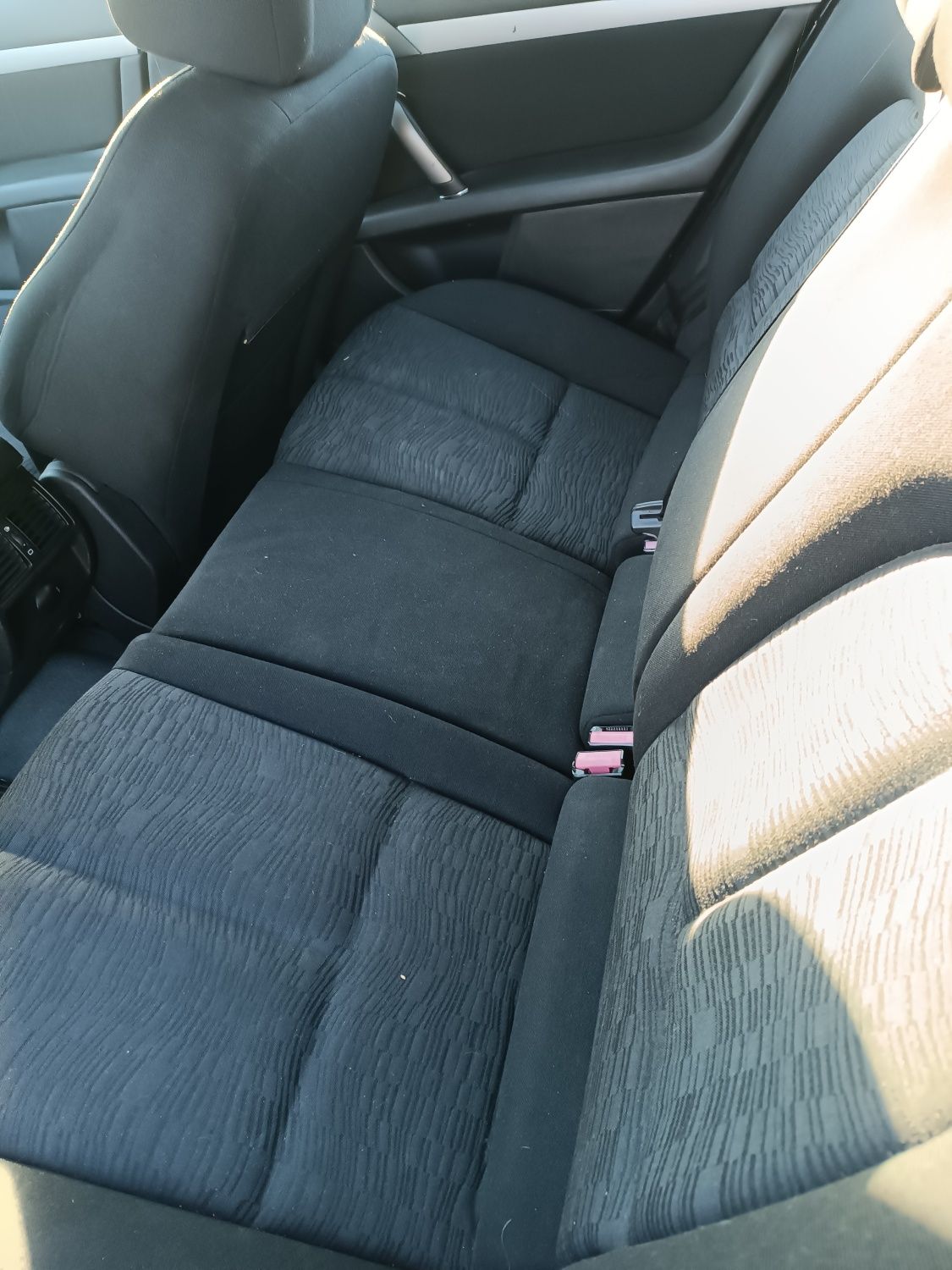 Vând /schimb peugeot 407 sw