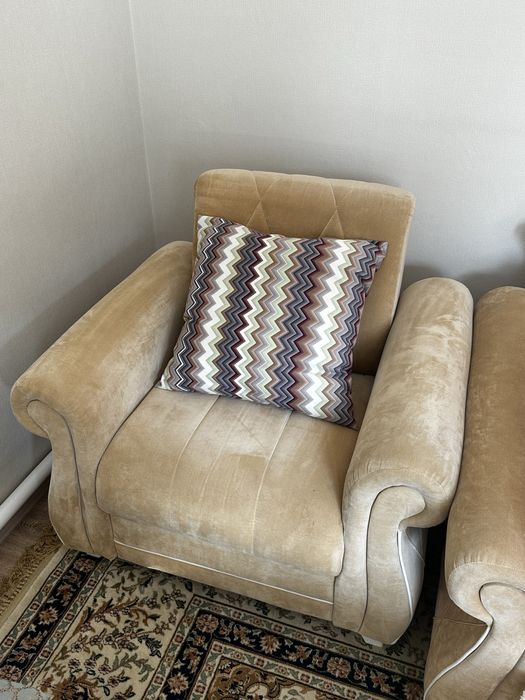 Новые кресла в беж цвете
